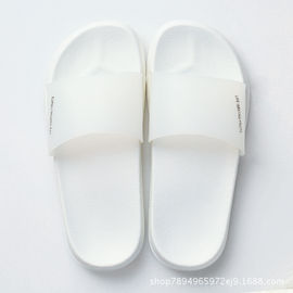 White Soft Bathroom Slippers , Indoor Couple Slides Non Slip Shower Sandals